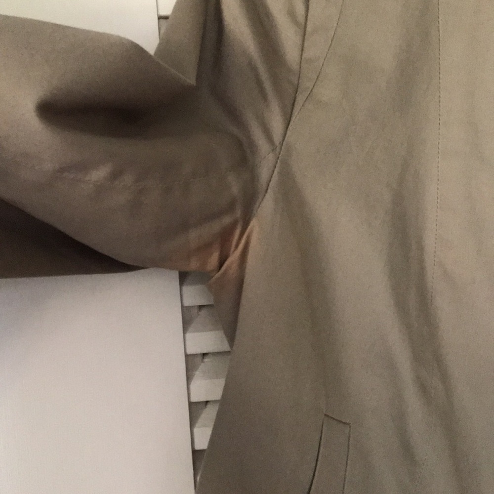 Cropped Jacket - Picture 3 of 5
